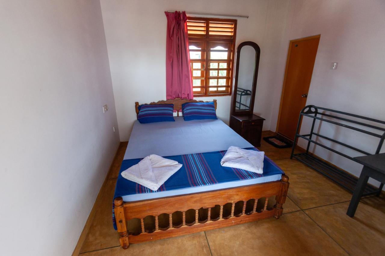 Bluewhale Beach Hotel Tangalle Zewnętrze zdjęcie